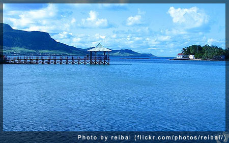 Blue Bay, Mauritius - Photo by by reibai (flickr.com/photos/reibai/)