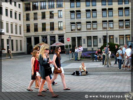 Photo of lady tourists at the Brandenburg, Berlin